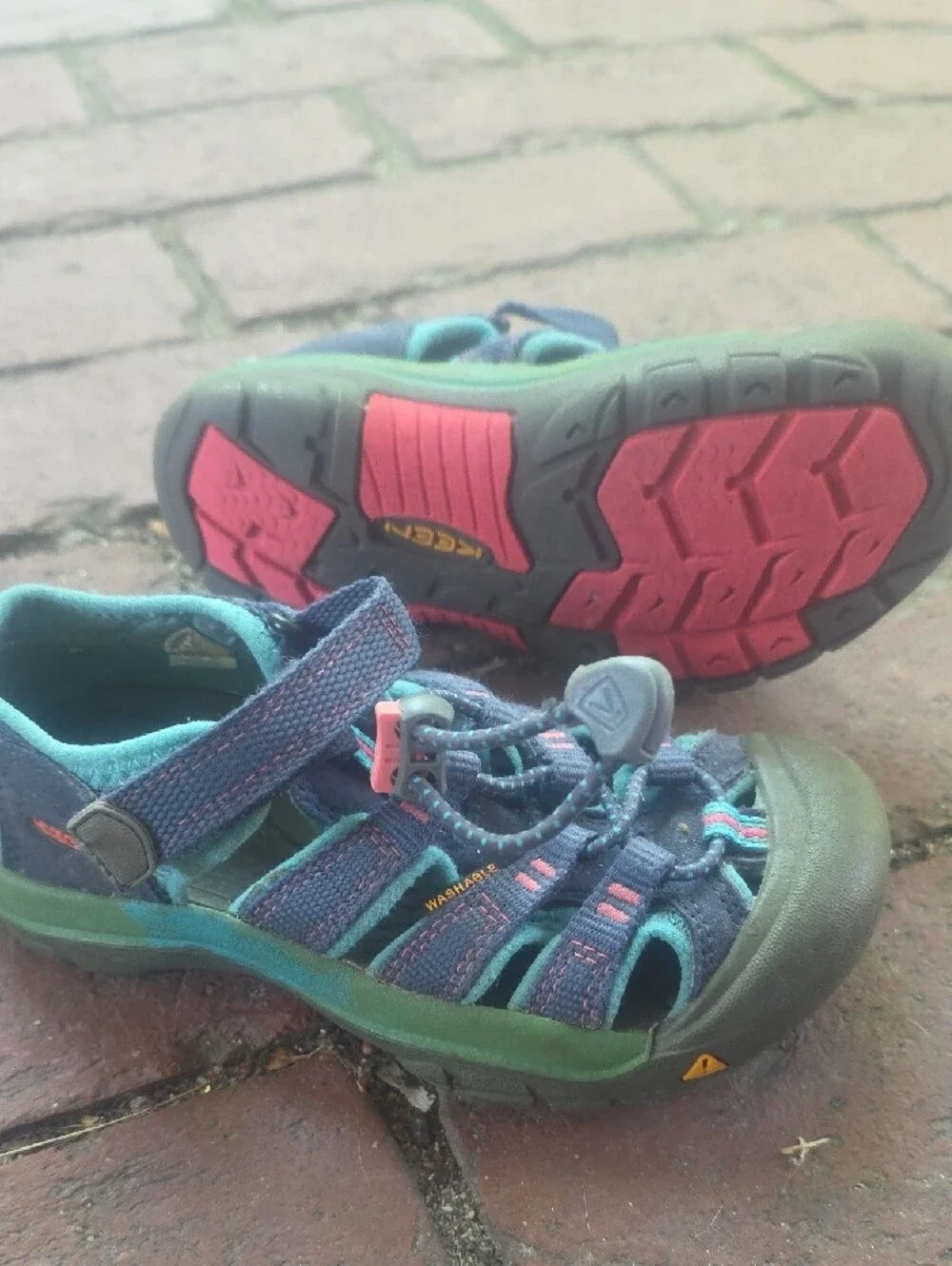 Kids Keen Newport H2O Closed-Toe Sport Sandals - Lightly used - Size 12